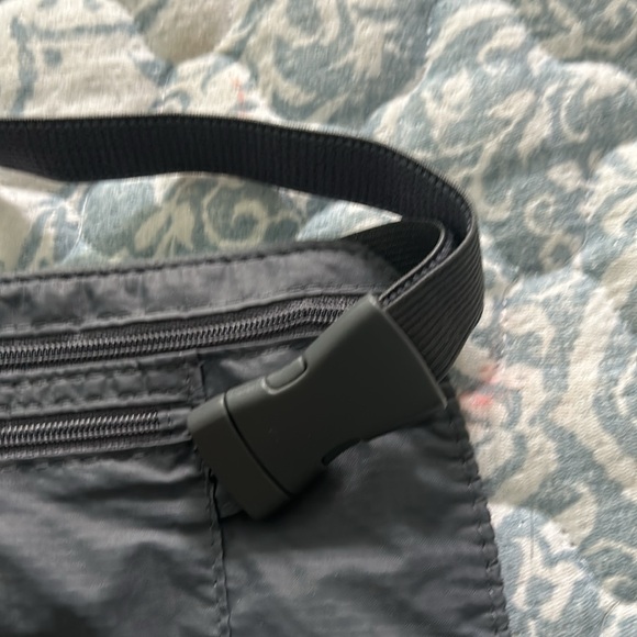 Money Belt - Picture 3 of 4
